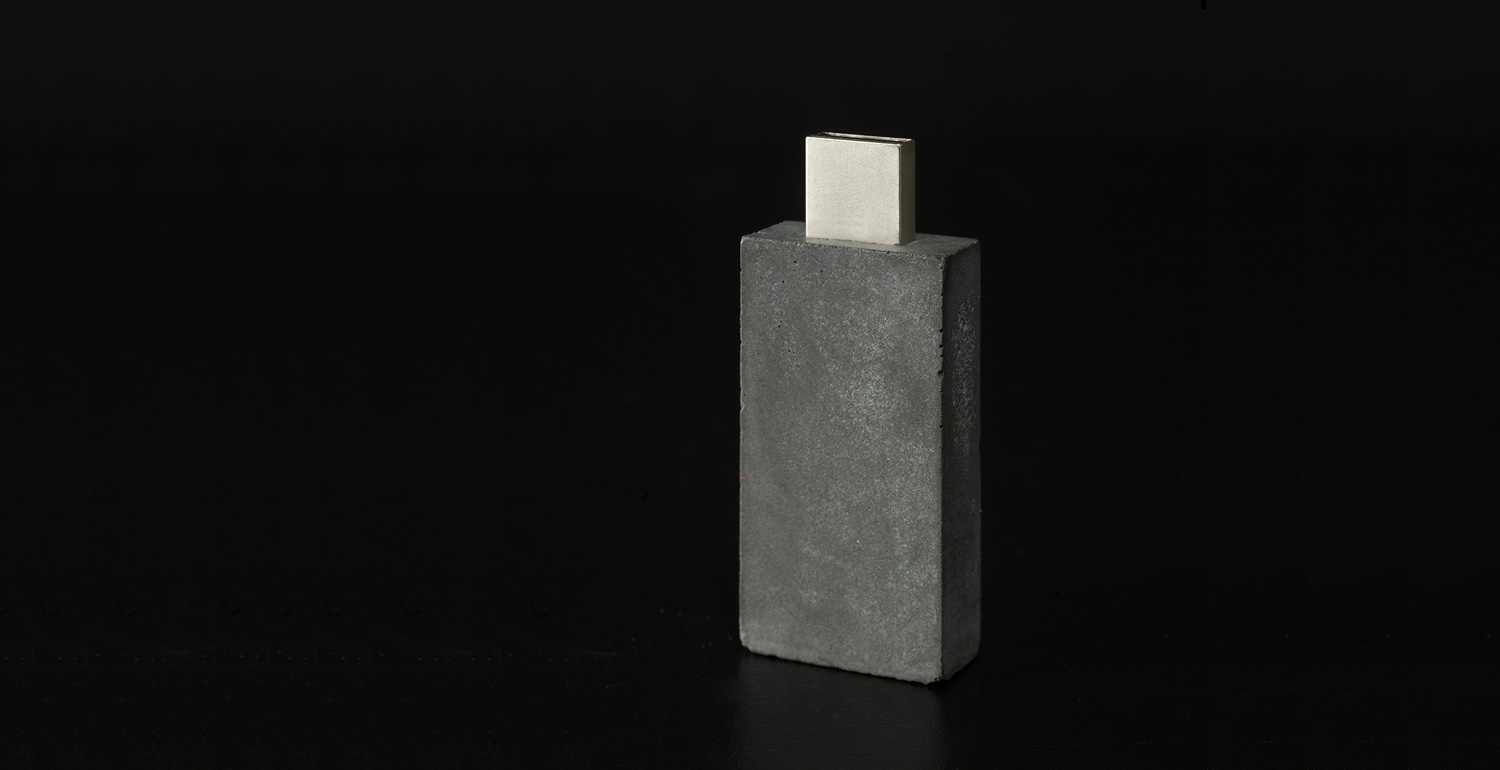 USB Monolith